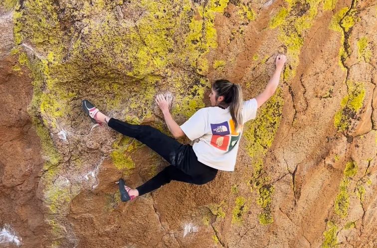 Melina Costanza: Un Nuovo Nome di Spicco nel Bouldering Femminile